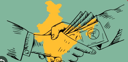पाच हजारांची लाच घेताना